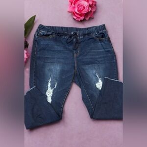 Womens Distressed Blue Jeans